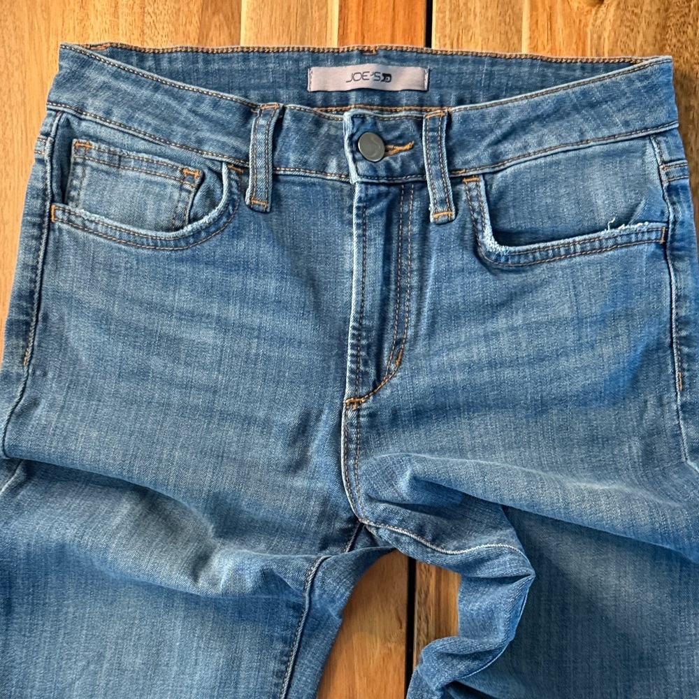 Joe’s Jeans Mid Rise Bootcut | Classic Medium Wash Stretch Denim Women's 28 - Picture 7 of 16